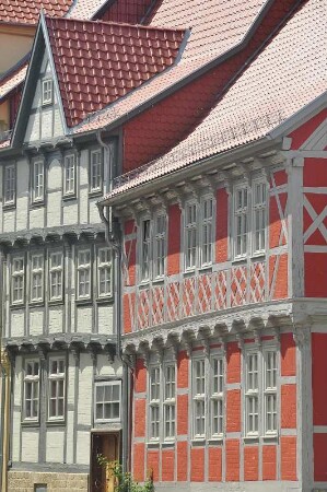 Quedlinburg - Historische Fachwerkhäuser : In der Schmalen Straße sind diese historischen Fachwerkhäuser sorgsam saniert worden. Aufgenommen am 6. Juni 2010 in Quedlinburg