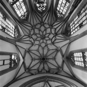 Katholische Pfarrkirche Sankt Dionysius und Valentinus — Gewölbe