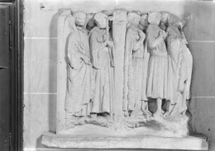 Relieffragment mit Darstellung der Seligen von einem Jüngsten Gericht