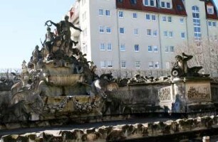 Dresden: Neptunbrunnen