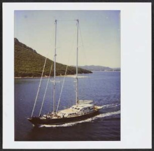 Segelyacht bei Korsika