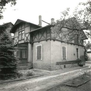 Dresden-Trachau. Dippelsdorfer Straße 3. Villa (um 1880). Straßenansicht