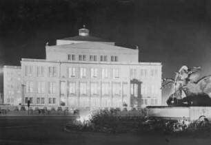 Messestadt Leipzig: Opernhaus am Karl-Marx-Platz
