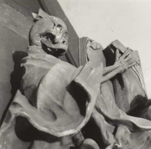 Denkmal für J.J. Pantzer und seiner Frau Hedwig Elisabeh