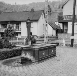 Brunnen; Breitscheid, Denkmalstraße