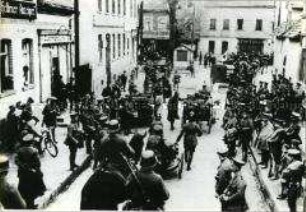 Reichswehr und Polizei in Helbra während der Märzkämpfe 1921