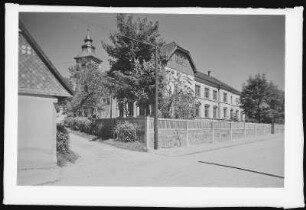 Großerkmannsdorf. Salzmannschule