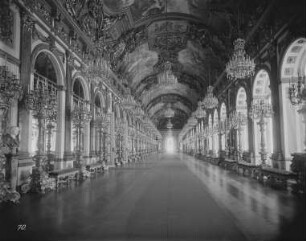 Neues Schloss — Westflügel — Große Spiegelgalerie & Grande Galerie