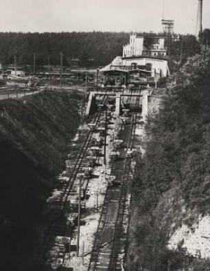 Brandenburg. Rüdersdorf bei Berlin. Blick auf die Seilbahn der Kalksteinbrüche