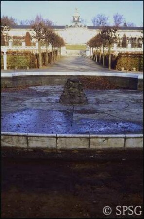 Potsdam, Park Sanssouci, Östlicher Lustgarten, Sanierung der Hauptallee.
