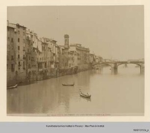 Ponte Santa Trìnita, Florenz