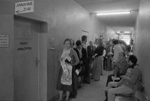 KFZ-Zulassungsstelle und Führerscheinstelle der Polizeibehörde Karlsruhe in der Durlacher Allee 58