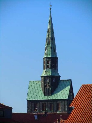 Osterode - Turm der Marktkirche : Der Turm der Marktkirche von Osterode. Aufgenommen im Harz am 23. Oktober 2011