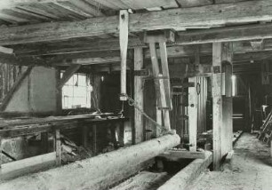 Niedercrinitz, Schneide- und Mahlmühle. Sägegatter