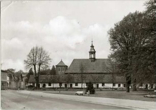 Schloßkirche und die Gottesbuden