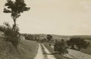 Dippoldiswalde-Schönfeld. Blick von Schönfeld in das Pöbeltal