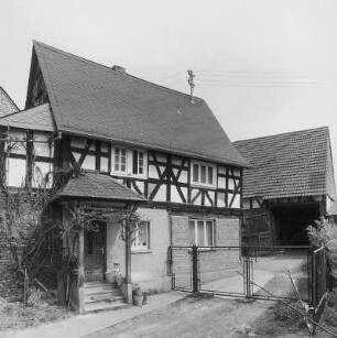 Hadamar, Sackgasse (Niederzeuzheim) 2, Sackgasse (Niederzeuzheim) 4