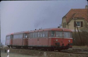Metlangen Anfahrt N 6621 Schienenbus 797 505
