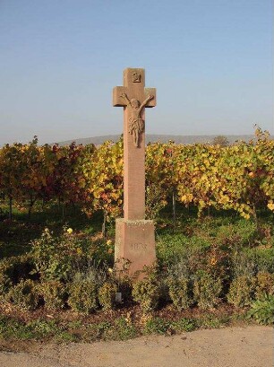 Wegekreuz; Walluf, Im Langenstück