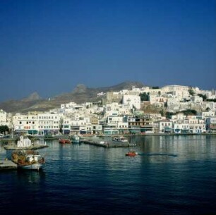 Naxos. Hafen und Oberstadt