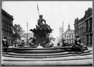 Berlin, Neptunbrunnen vorm Schloß