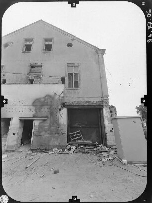 Dresden-Loschwitz, Grundstraße 1. Ehem. Rathaus mit Ratskeller. Hofansicht