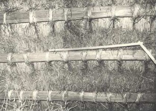 Wirtschaftsgebäude in Klein Partwitz, Detail : Bauwesen - Wirtschaftsgebäude und Gehöfte. Ort: Bjezdowy / Klein Partwitz. Strohdach von innen.
