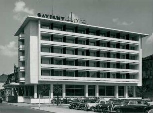 Savigny-Hotel, 1953-1954