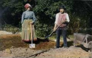Paar in russisch-polnischer Volkstracht bei der Feldarbeit (zweisprachig)