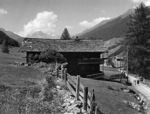 Defereggental. Ansicht mit Wohnhaus