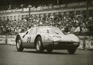 Porsche Rennwagen "Carrera GTS" von Ferdinand Alexander Porsche