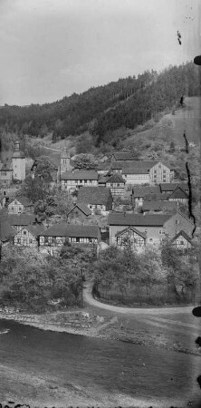 Obernitz, Ortsansicht : Obernitz. Blick auf den Ort