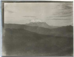 Der Illimani bei Sonnenuntergang