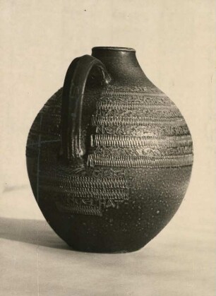 Krug von Sabine Naske