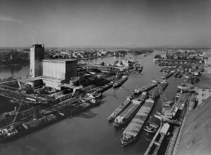 Archivfotografie "ausland_schweiz_basel_10748"