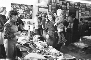 Basar der evangelisch-lutherischen Kirchengemeinde in den Gemeinderäumen in der Bismarckstraße 1