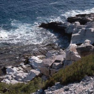 Thasos, Alikí. Am Meeressaum der antiken Marmorbrüche an der Südküste