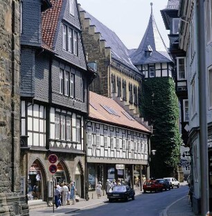 Goslar. Hoher Weg. Blick nach Südosten, links das Eckhaus zum Marktkirchhof