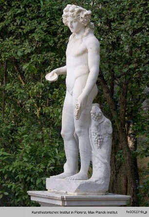 Herkules (nach einem griechischen Original des 5. Jh. v. Chr., durch moderne Zusätze zum Bacchus gemacht)