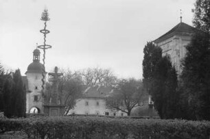 Stift Tepl : Der Innenhoft des Klosters von Tepl.