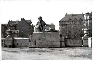 Fischer, Theodor; München; Luitpoldbrücke (Prinzregentenbrücke) - Skulptur