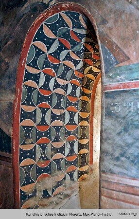 Die Ausmalung der Saalkirche : Ornamentaler Wandschmuck
