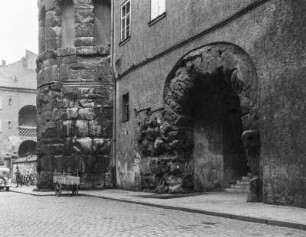 Regensburg, Porta Pretoria