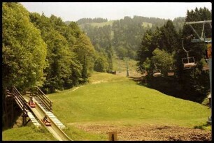Hirschberg: Alm, Talstation der Bergrutschbahn