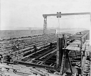 Bau der Kanalbrücke des Mittellandkanals über die Leine bei Seelze
