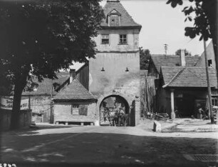 Sommerhausen, Ochsenfurter Tor : Sommerhausen. Blick zum Ochsfurter Tor