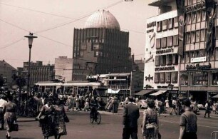 Hannover: Steintor mit Nachrichtenkuppelbau [Anzeiger-Hochhaus]