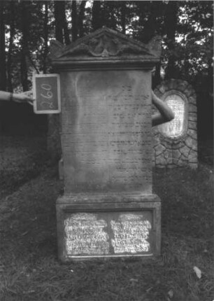 Grabstein 260