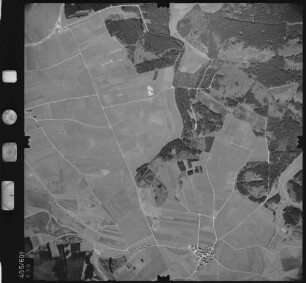 Luftbild: Film 10 Bildnr. 636