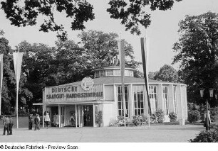 Pavillon "Deutsche Saatgut-Handelszentrale"